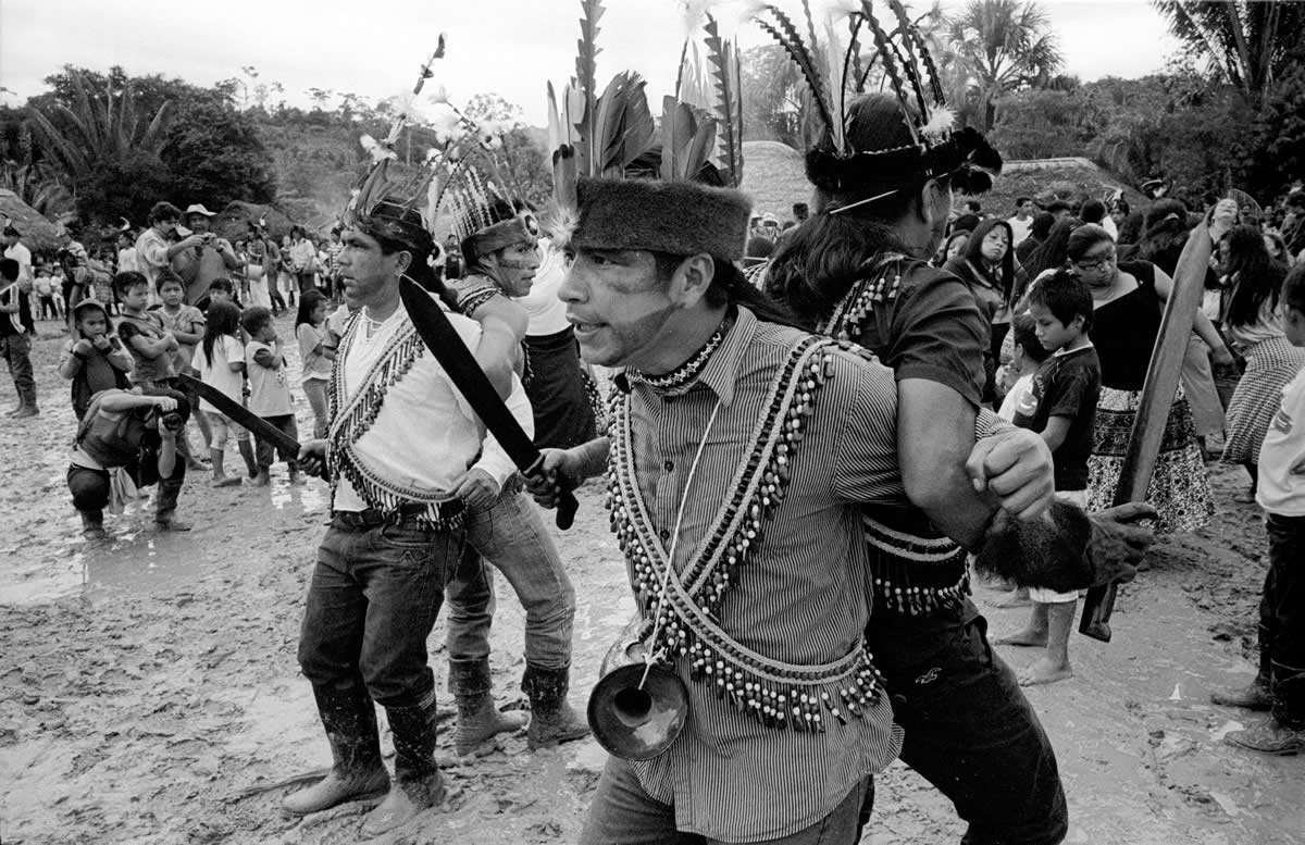 SARAYAKU, THE PEOPLE OF THE ZENITH | Photographs from the Uyantza festival in Ecuadorian Amazonia